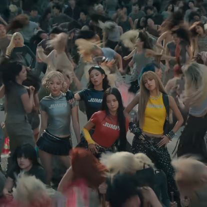 BLACKPINK — JUMP